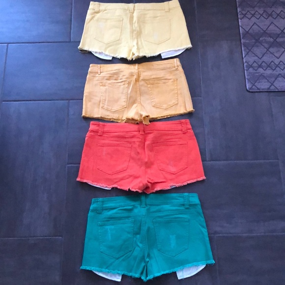 Forever 21 Booty Shorts - Picture 6 of 10